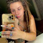 Wendybaird - @wndy61437 - Instagram