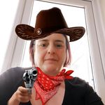 Wendy bowen - @mrc_heeseman - Instagram
