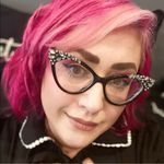 Wendy Byerly - @booknerd824 - Instagram
