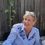 Wendy Dobson - @wendydobson45 - Instagram
