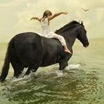 Wendy Ernstrom - @wendyernstrom - Instagram