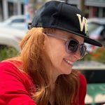 Wendy Friedman - @friendscallmewoo - Instagram