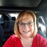 Wendy Gorham - @wobblicats - Instagram