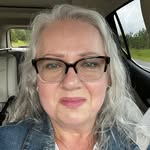 Wendy Holcomb - @wendyszztreviews - Instagram