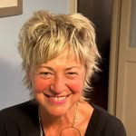 Wendy - @wendyuppinghamantiques - Instagram