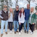 Wendy Pike - @wendy73121 - Instagram