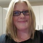 Wendy Pollard - @wendysmagicalmomentsbookshop - Instagram