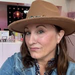 Wendy Pollak-Reilly - @jrzandco - Instagram