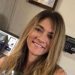 Wendy Cox-Sayers - @wendyatthebeach - Instagram