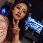 Wenyi Lin - @polokerry - Instagram