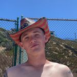 Wesley Burnett - @wesleyburnett - Instagram