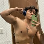 𝑊𝑒𝑠𝑙𝑒𝑦 𝐷𝑎𝑣𝑖𝑑 🫐 - @wesleydavid._ - Instagram