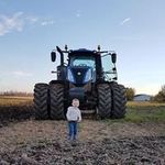 Wesley Glover - @farmer_boy426 - Instagram