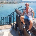 Wesley - @wesleymillard42 - Instagram