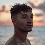 Victor rsr 🧜🏼‍♂️ - @whiteday - Instagram