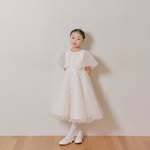 yan - @whitelee_love - Instagram