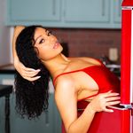 𝒲𝒽𝒾𝓉𝓃𝑒𝓎 ♡ - @whitney_annee - Instagram