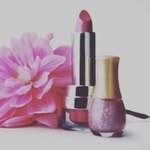 Whitney Bartels' Avon Page - @avonthrudubyabee - Instagram