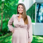Whitney Lamb - @whitney_realtormd - Instagram