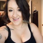 Whitney Sharae Oakley - @oakleyfamilyhomestead - Instagram
