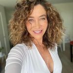 Whitney Westgate - @whitneywestgateselfies - Instagram