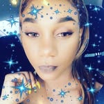 Lilly Golden Queen - @wideline.etienne.988 - Instagram