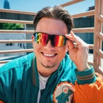 𝐖𝐢𝐥𝐥 𝐇𝐢𝐧𝐬𝐨𝐧 - @h_insoniv - Instagram