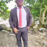 William Honoré Fonkoua - @williamhonorefonkoua - Instagram