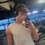 William Juul - @william_juulc - Instagram