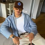 William Lî - Facebook