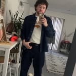 William Moore - @billholla13 - Instagram