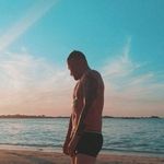 william 🇨🇵 - @williampostic - Instagram