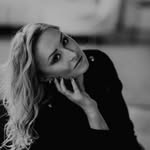 Karolina Chabel-Williams - @karolinachabelwilliams - Instagram