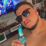 William Velasco - @willvvelascoo - Instagram