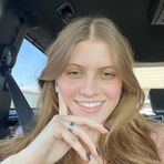 Willow Carter - Facebook