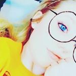 Willow Ray - @willow.ray.33 - Instagram