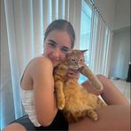 Willow Wells - Facebook