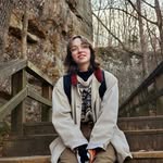 Willow Whitehead - @weepingwillowreviews - Instagram