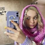 Willow Wilcox - @yourshortiewillow - Instagram