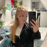 Willow Young - @wills.x14 - Instagram