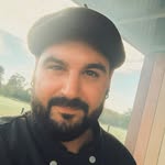 Willy Decker - @lou.capeou - Instagram
