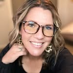 Julie Wilson Thompson - @julie.and.jesus - Instagram