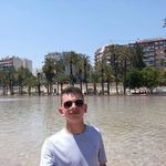 Wojtek Borowski - @skarbek_vlog - Instagram