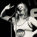 Celia Woodsmith - @celia.woodsmith - Instagram