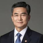 Suh Kwan Wook - @suhkwanwook67 - Instagram