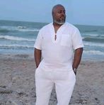 Xavier Walls - Facebook