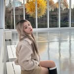 Xiaodan Risanta Li - @rrisantaaa - Instagram