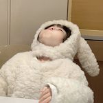 Du Xinyi - @julia.xinyidu - Instagram