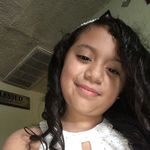 Yaritza Benitez - @itzyana35 - Instagram