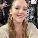 Yaritza Velez - @yaritza_velez - Instagram